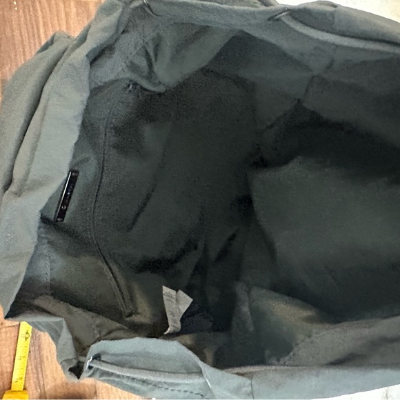 LULULEMON backpack - Picture 7 of 9